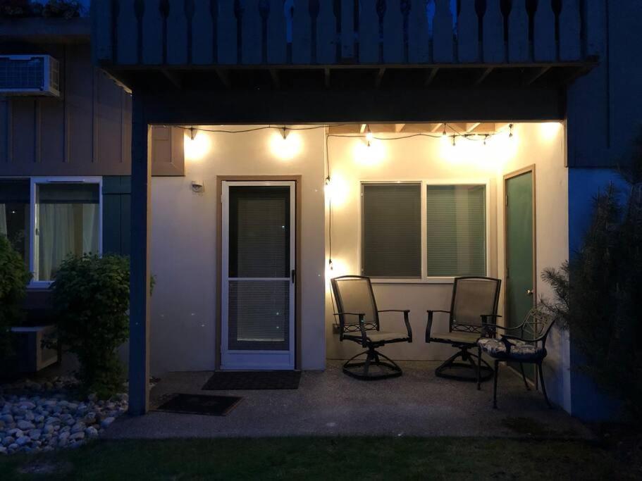 Walk To Downtown Leavenworth * Sleeps 6 + Pets * Ground Level Gem! Apartamento Exterior foto